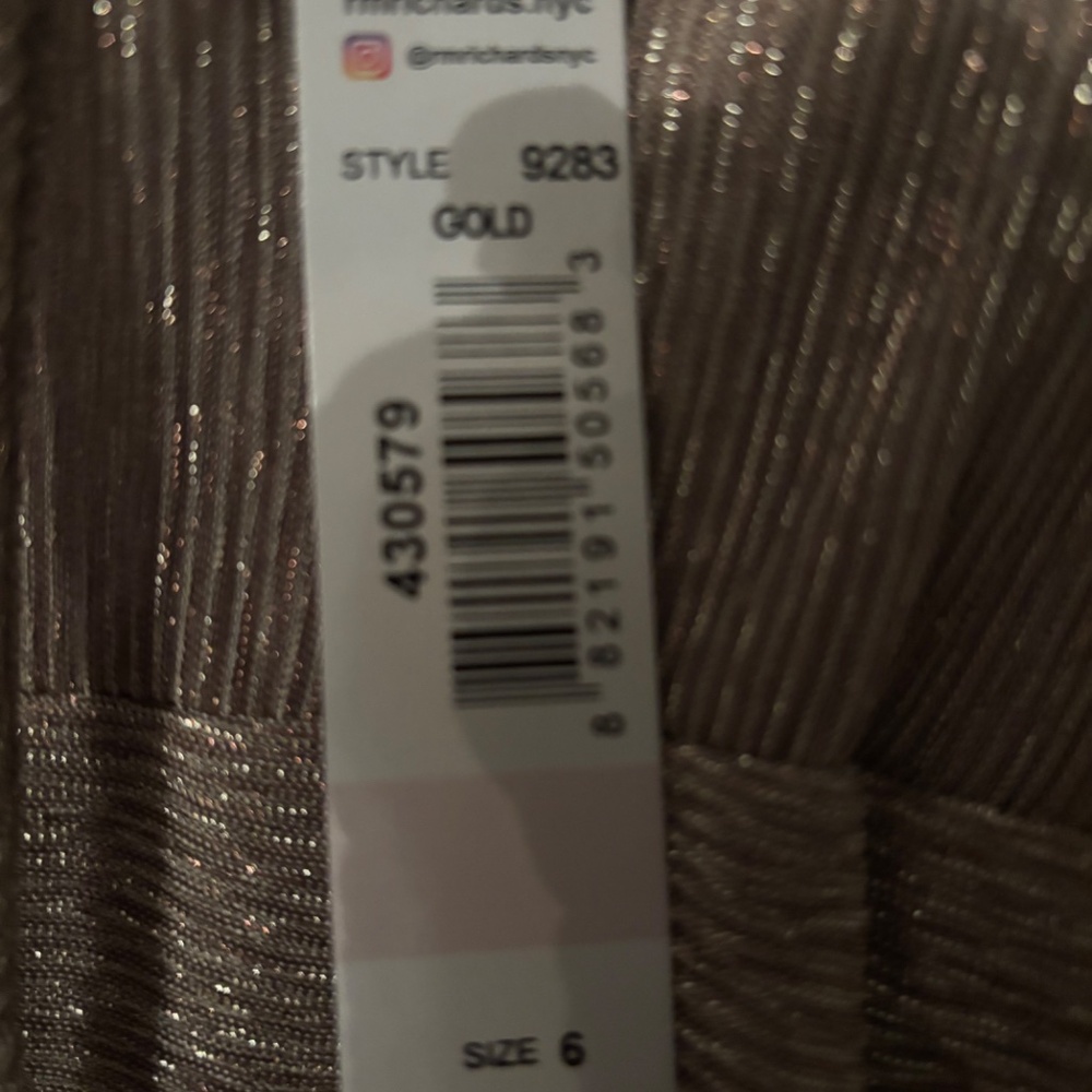 R&M Richards Gold Shimmer Halter Maxi Dress | Size 6 | Formal Evening - Picture 3 of 5